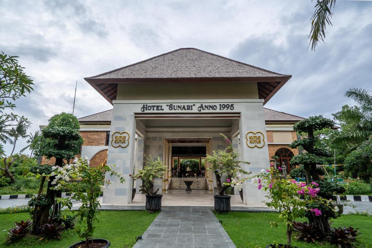 New Sunari Lovina Beach Resort Exteriér fotografie